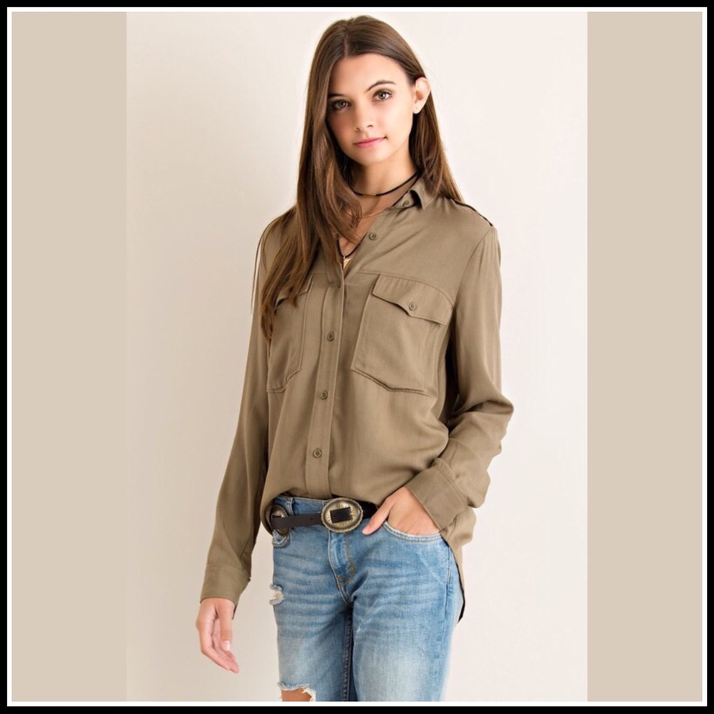 🍂🆕Button Down Shirt W Exquisite Patch Detail - Picture 5 of 8